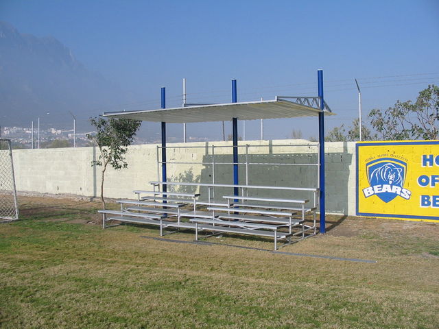 GRADAS TECHADAS